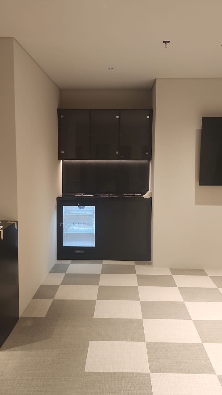 SHOWROOM RENOVATION View 2